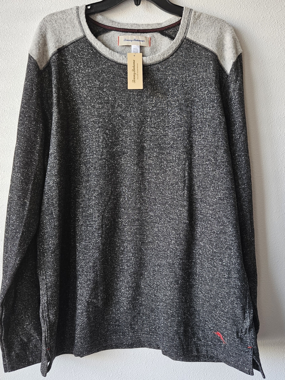 NWT!!! Tommy Bahama Men’s Heathered Black & Light Gray Sleepwear/Sweater Size XL